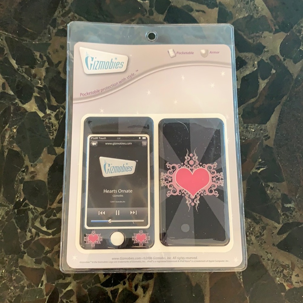 iPod touch cover armour.